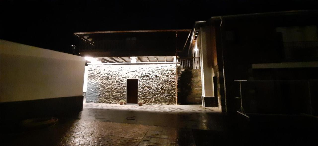El Rato Apartamentos Rurales Navia Zewnętrze zdjęcie